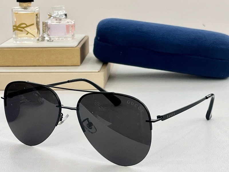 Gucci Sunglasses 22